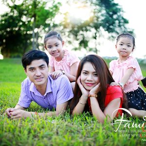 Chụp ảnh Gia đình Ngoài Trời – Xu Hướng Chụp ảnh Ngày Nay